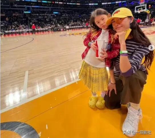 娱乐吃瓜台北现场,吃瓜群众的热闹盛宴